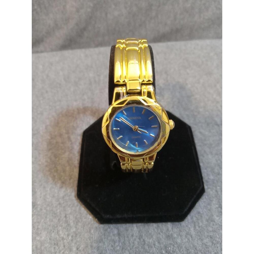 Geneva Quartz Analog Watch Link Bracelet Womens Gold Tone Case Band Blue Dial